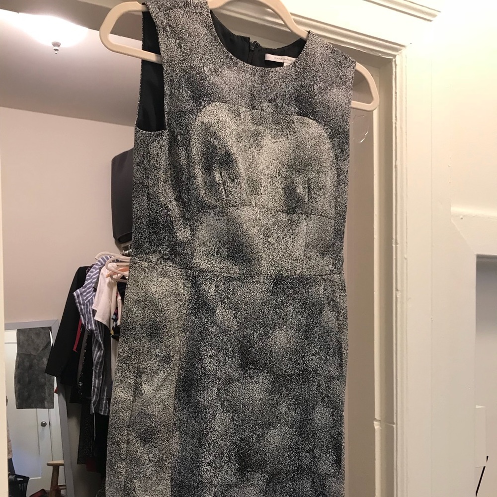 DVF chic gray work dress size 2